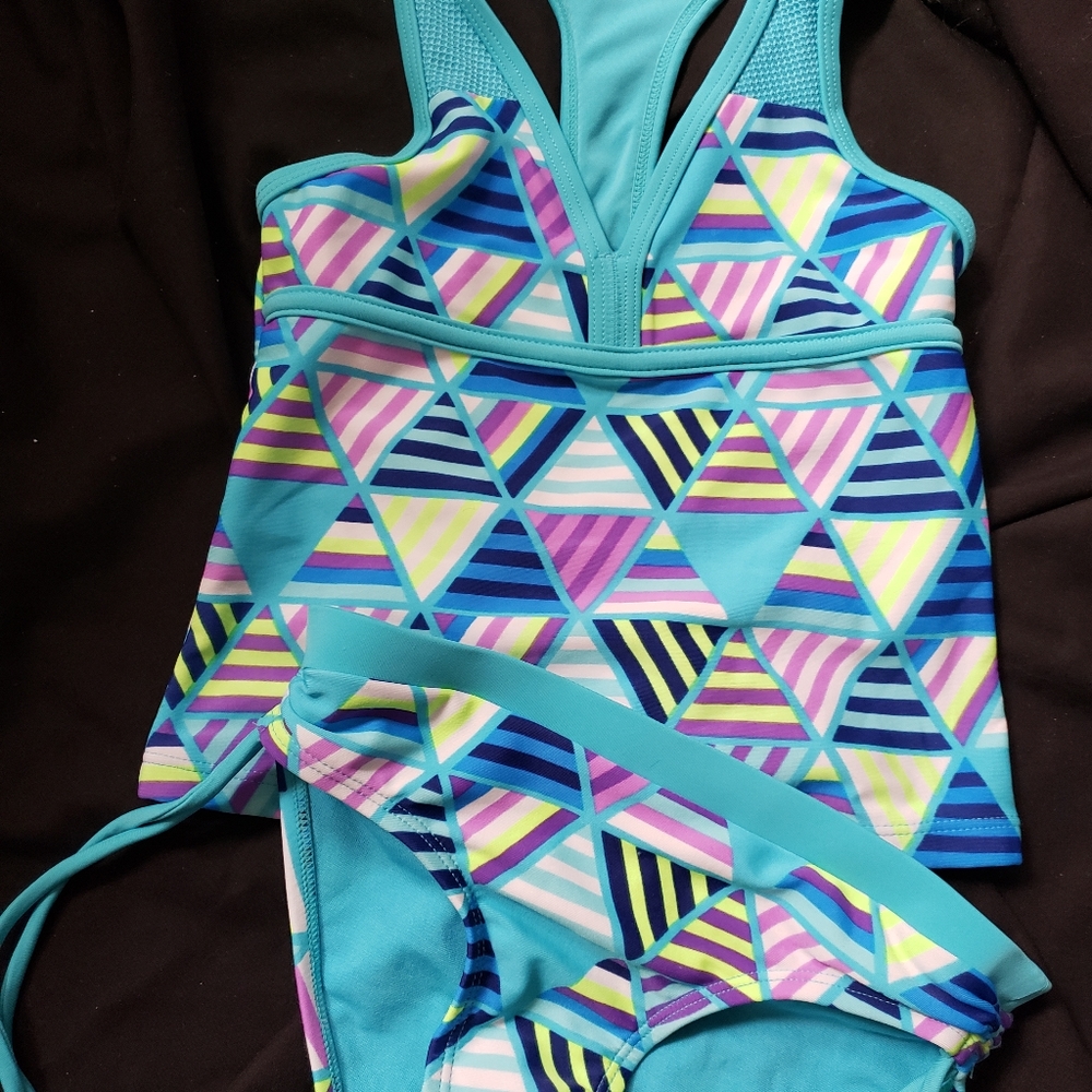 Swim suit - Picture 2 of 2